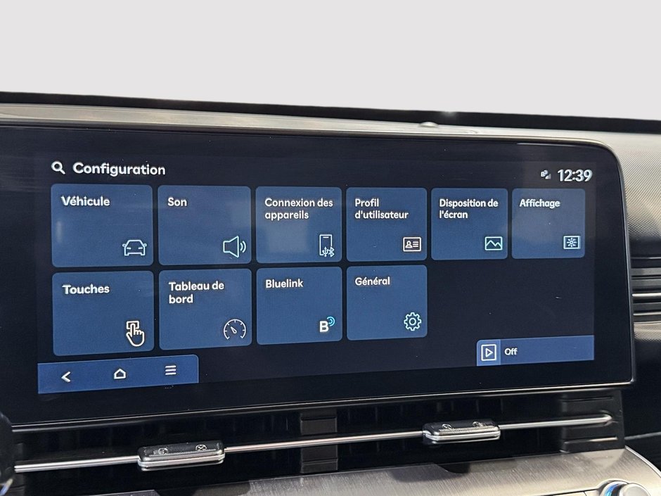 Hyundai Kona AWD SIEGES CHAUFFANT CARPLAY CAMERA MAGS 2024-18