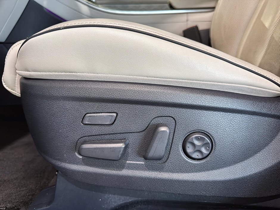 Hyundai Palisade Ultimate Calligraphy 2022-15