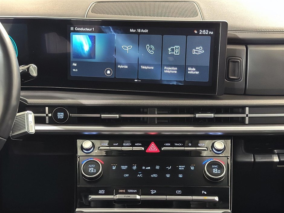 Hyundai Santa Fe Hybrid PREFERRED HYBRID 7 PLACES CARPLAY 2026-23