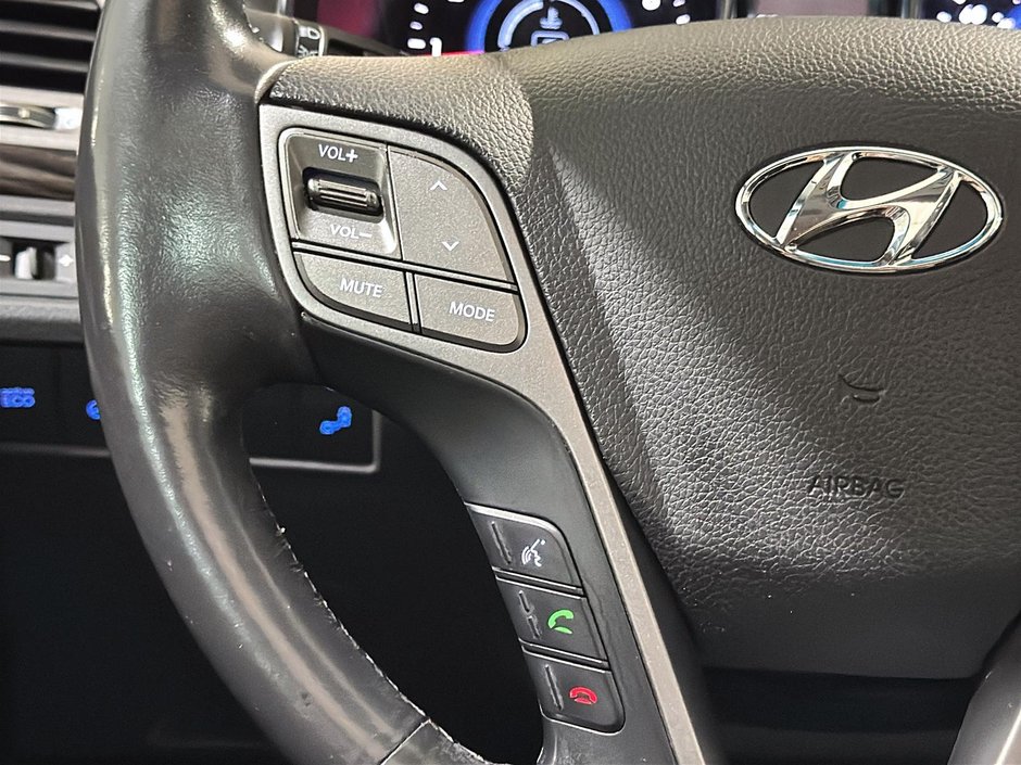 Hyundai Santa Fe Sport LIMITED 2.0 T TOIT PANO CUIR SON INFINITY 2014-31