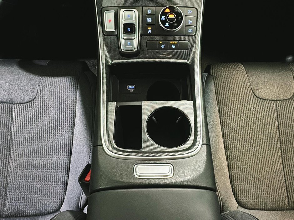 Hyundai Santa Fe PREFERRED AWD CARPLAY SIEGES CHAUFFANTS 2022-24