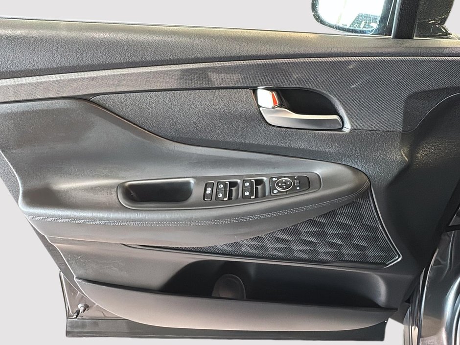Hyundai Santa Fe PREFERRED AWD CARPLAY SIEGES CHAUFFANTS 2022-18
