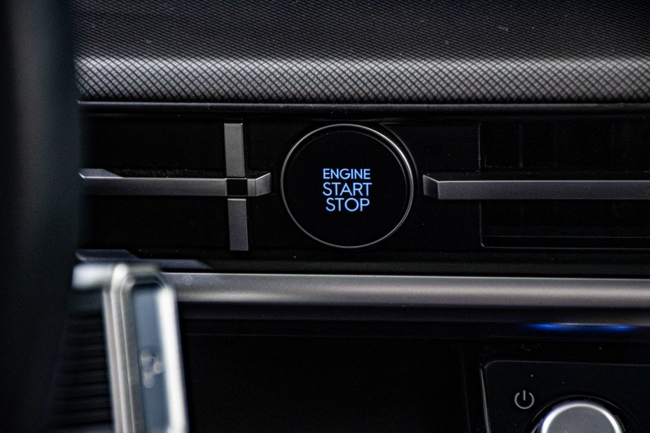 Hyundai Santa Fe XRT TOIT CUIR CARPLAY BLUELINK CAMERA DEMARREUR 2025-28