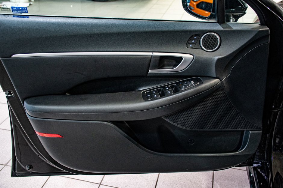 Hyundai Sonata PREFERRED-TREND AWD TOIT PANO CARPLAY CUIR CAMERA 2024-19