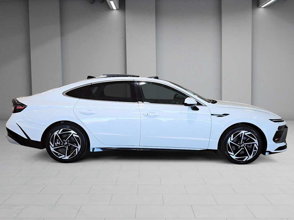 Hyundai Sonata PREFERRED AWD-TREND  TOIT  CARPLAY CUIR CAMERA 2025-15