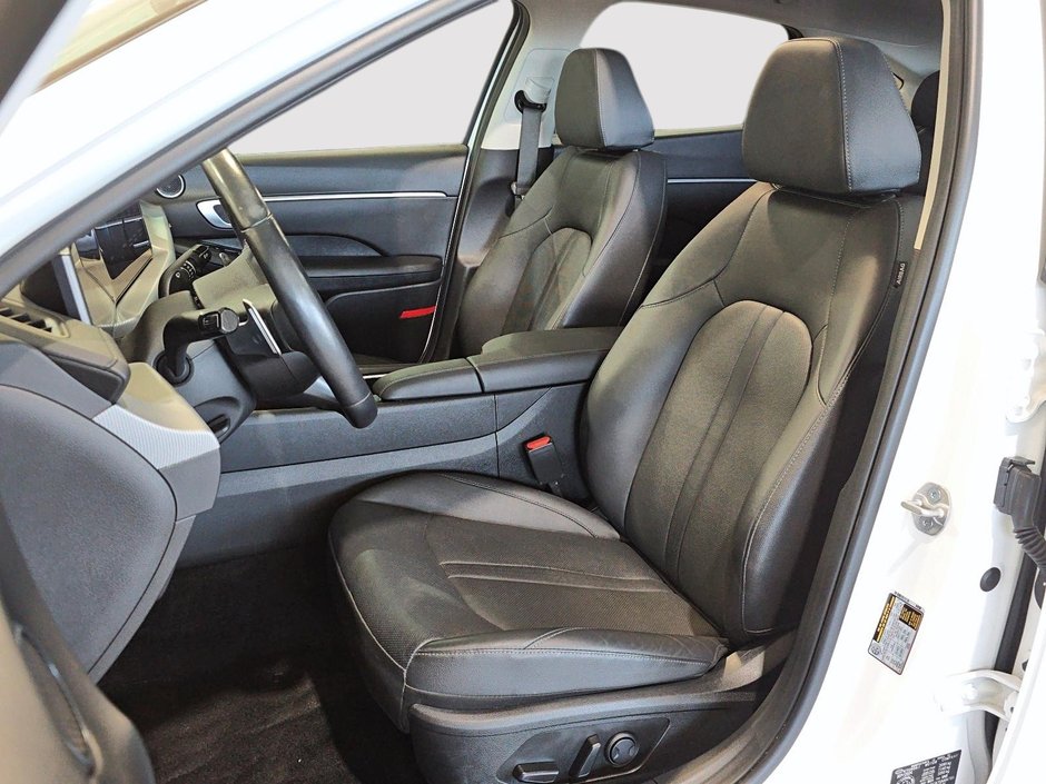Hyundai Sonata PREFERRED AWD-TREND  TOIT  CARPLAY CUIR CAMERA 2025-19