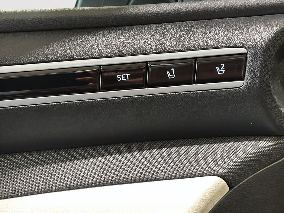 Hyundai Tucson Hybrid ULTIMATE HYBRID AWD TOIT GPS CARPLAY CUIR 2024-34