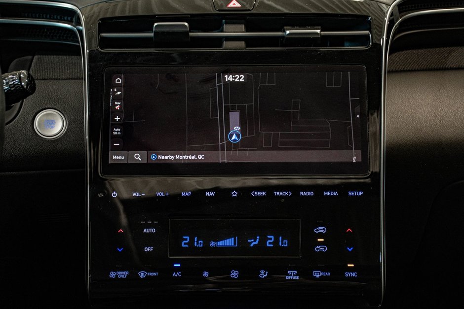 Hyundai Tucson Hybrid LUXURY TOIT OUVRANT NAVIGATION SIEGES CHAUFFANTS 2024-23