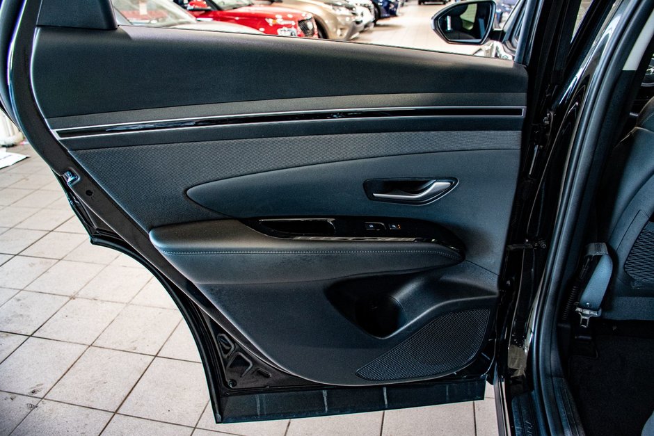 Hyundai Tucson Hybrid LUXURY TOIT OUVRANT NAVIGATION SIEGES CHAUFFANTS 2024-36