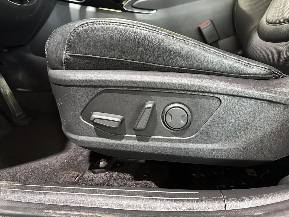 Hyundai Tucson Hybrid ULTIMATE HYBRID AWD TOIT PANORAMIQUE GPS CUIR CAM 2024-22