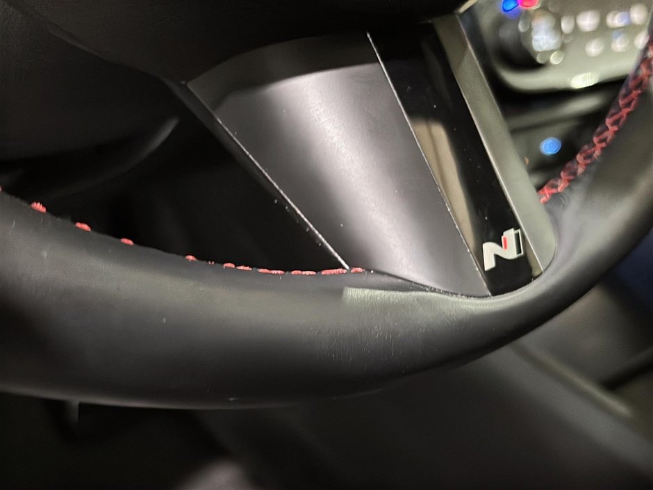 Hyundai Tucson Hybrid N-LINE AWD NAVIGATION CUIR TOIT PANO CAMERA BOSE 2025-37