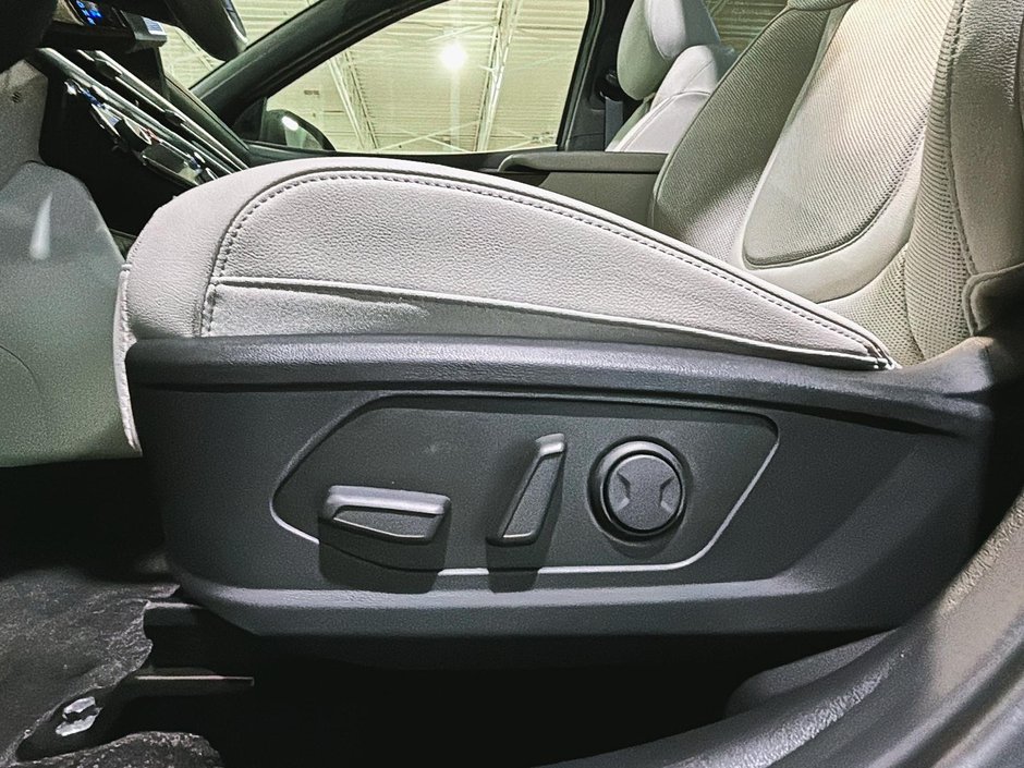 Hyundai Tucson Hybrid ULTIMATE HYBRID AWD TOIT PANORAMIQUE NAVI CUIR CAM 2025-24