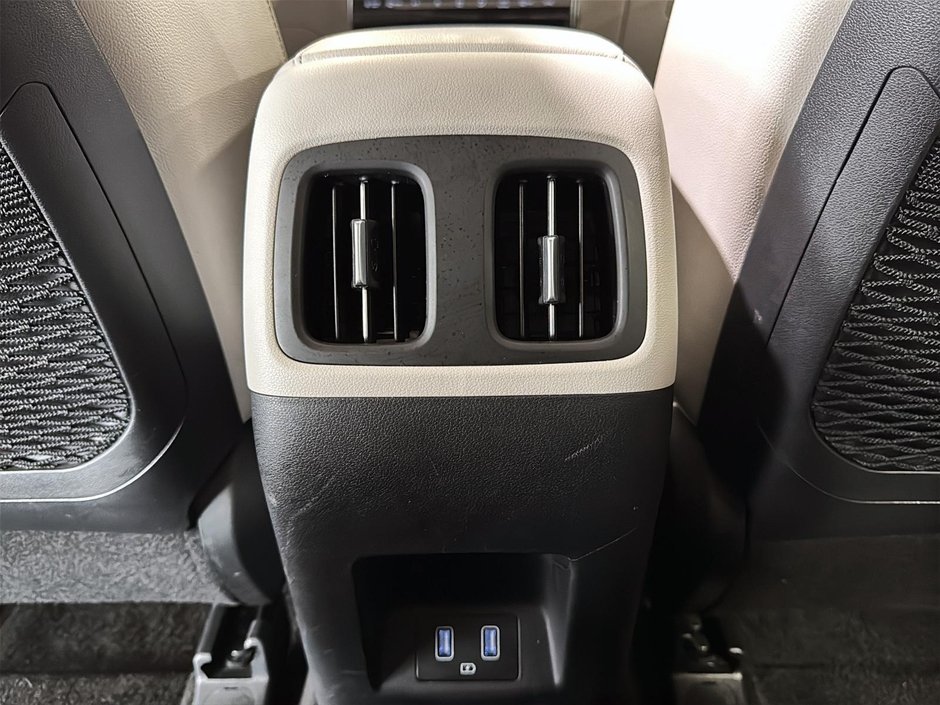 Hyundai Tucson Plug-In Hybrid ULTIMATE HYBRID PLUG AWD TOIT PANO GPS CUIR 2022-41