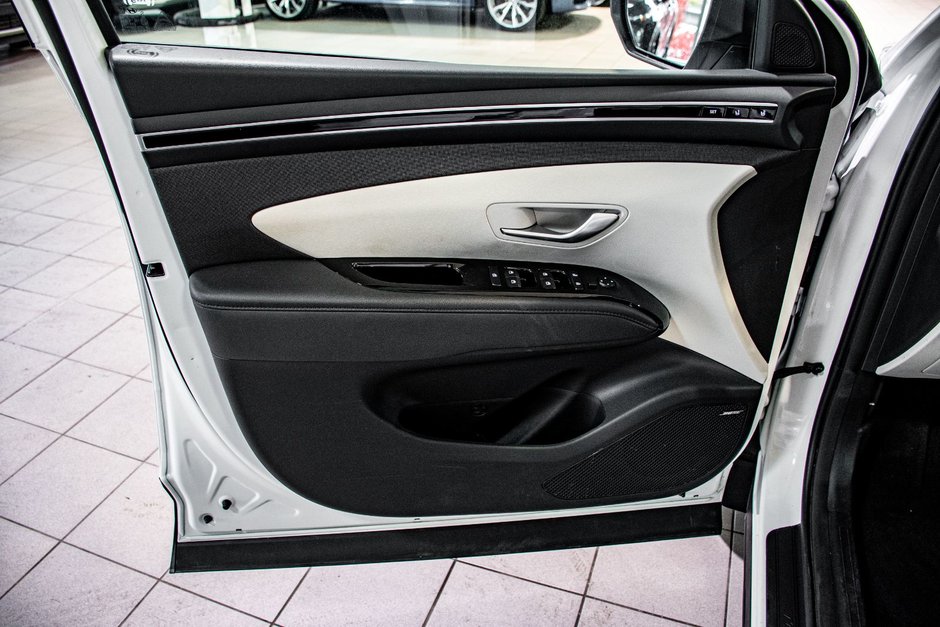 Hyundai Tucson Plug-In Hybrid ULTIMATE PLUG-IN AWD TOIT PANO NAVI CUIR CAMERA 2024-21