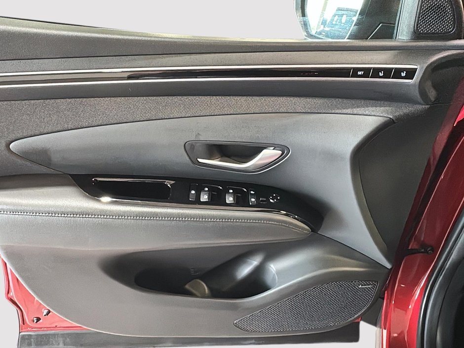 Hyundai Tucson Plug-In Hybrid BAS KM ULTIMATE PLUG-IN AWD TOIT PANO GPS CUIR CAM 2024-19
