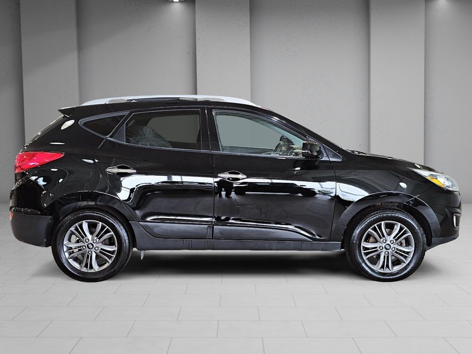 Hyundai Tucson LIMITED TOIT PANO CUIR CHAUFFANTS 2015-11