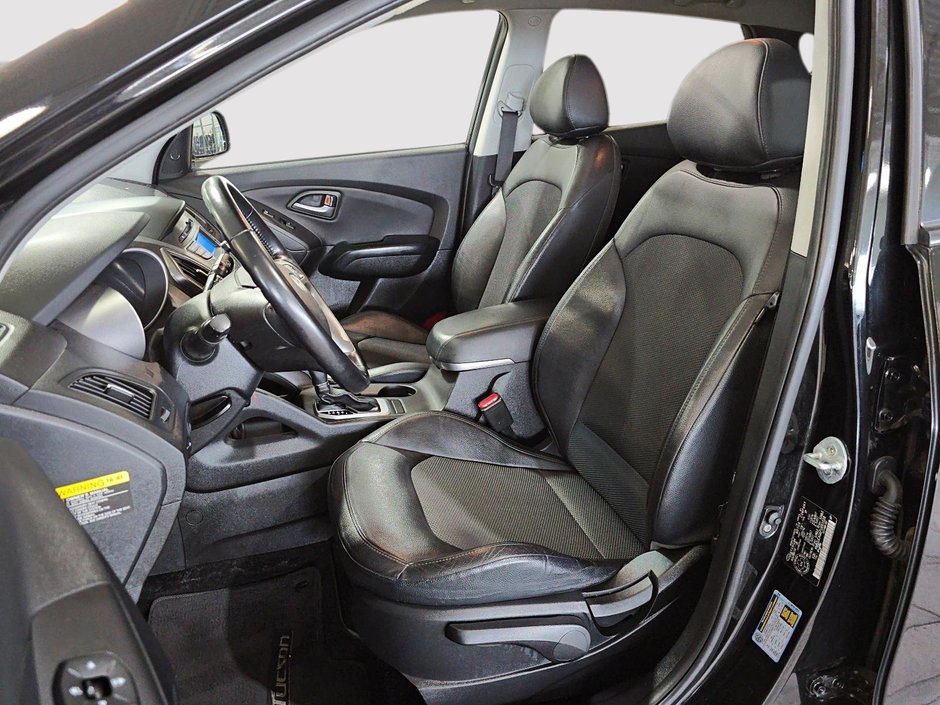 Hyundai Tucson LIMITED TOIT PANO CUIR CHAUFFANTS 2015-14