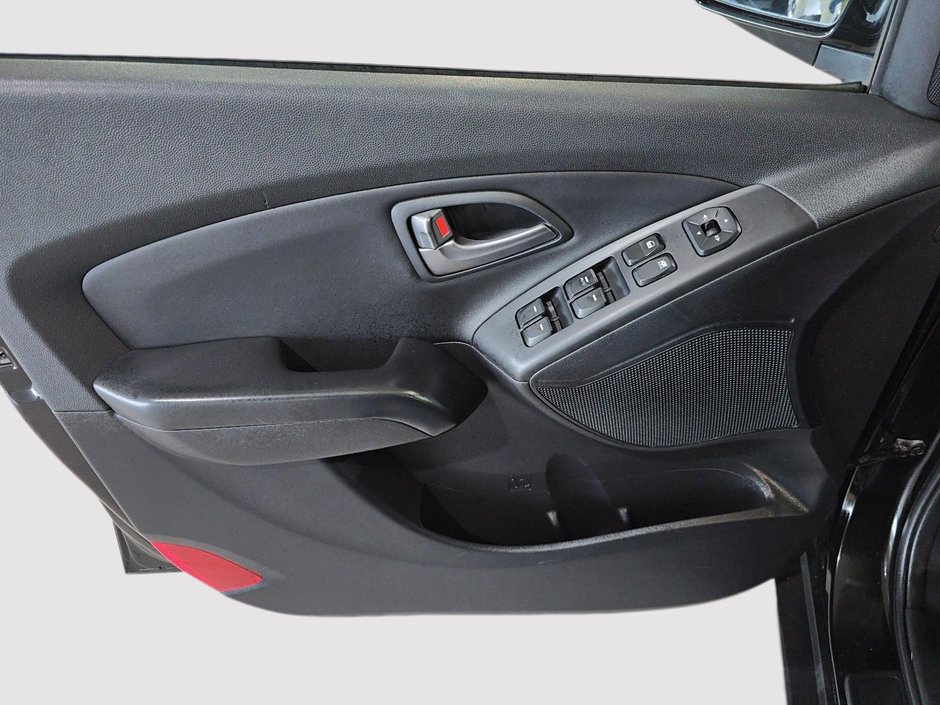 Hyundai Tucson LIMITED TOIT PANO CUIR CHAUFFANTS 2015-13