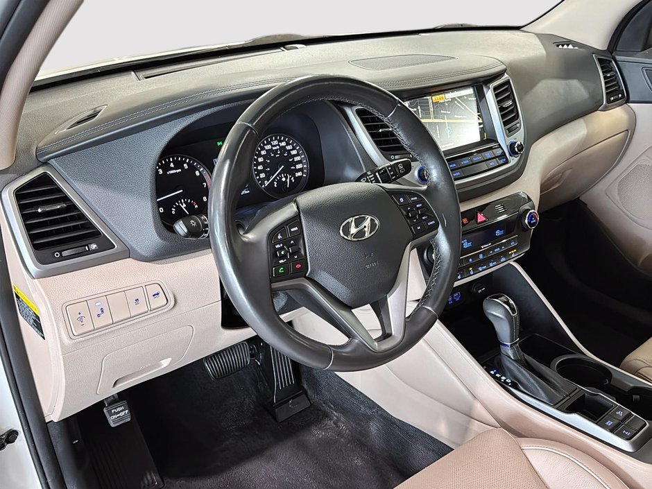Hyundai Tucson LUXURY TOIT OUVRANT GPS CARPLAY CUIR CHAUFFANTS 2016-3