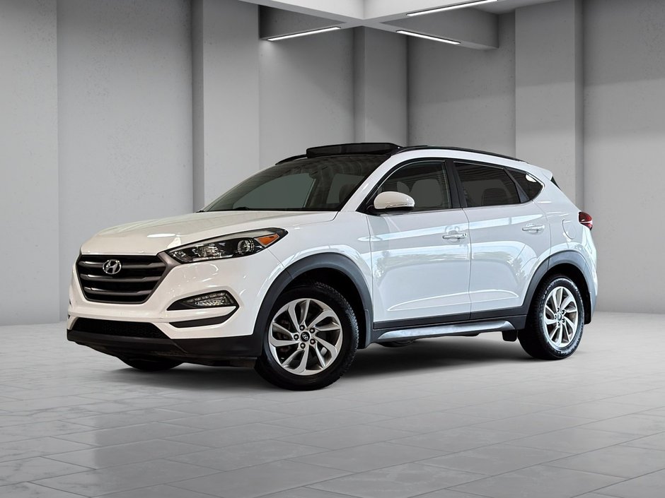 Hyundai Tucson LUXURY TOIT OUVRANT GPS CARPLAY CUIR CHAUFFANTS 2016-0