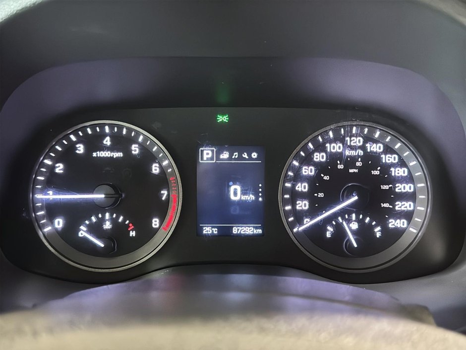 Hyundai Tucson SIEGES CHAUFFANTS BLUETOOTH CAM CLIMATISATION 2018-28