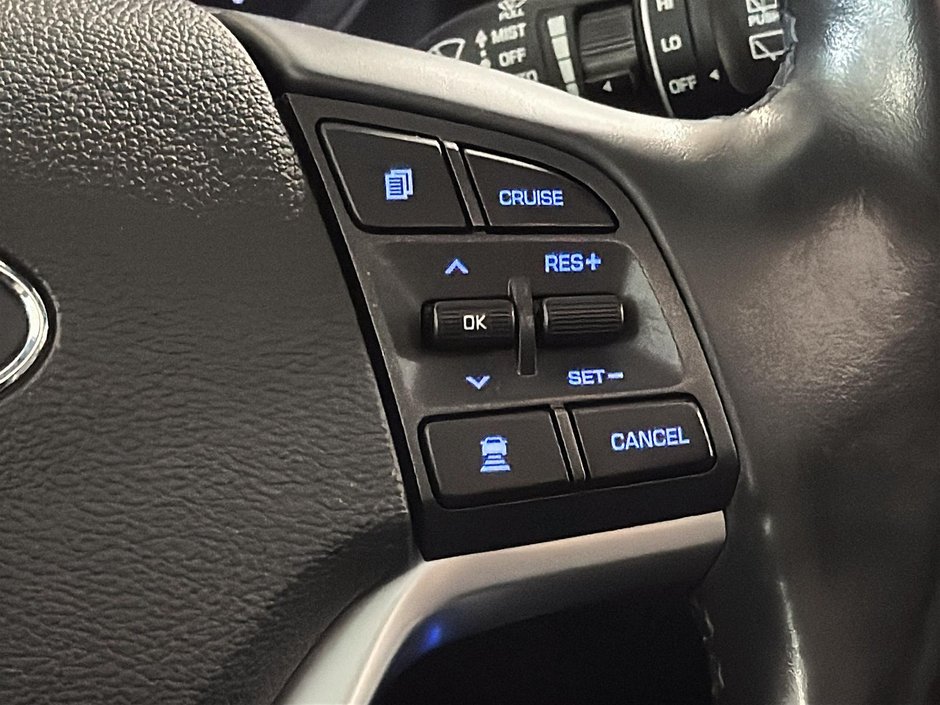 Hyundai Tucson ULTIMATE TOIT PANO CUIR CAPRLAY SON INFINITY 2019-36