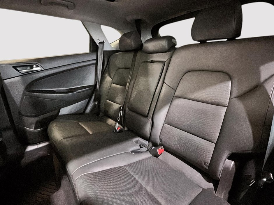 Hyundai Tucson URBAN AWD TOIT PANORAMIQUE SIEGES CHAUFFANTS CUIR 2021-16