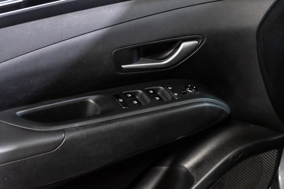 Hyundai Tucson ESSENTIAL AWD SIEGES CHAUFFANTS CAMERA CARPLAY 2022-29
