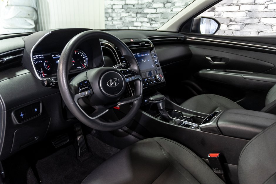 Hyundai Tucson ESSENTIEL CARPLAY CAMERA LANE ASSIST 2022-20