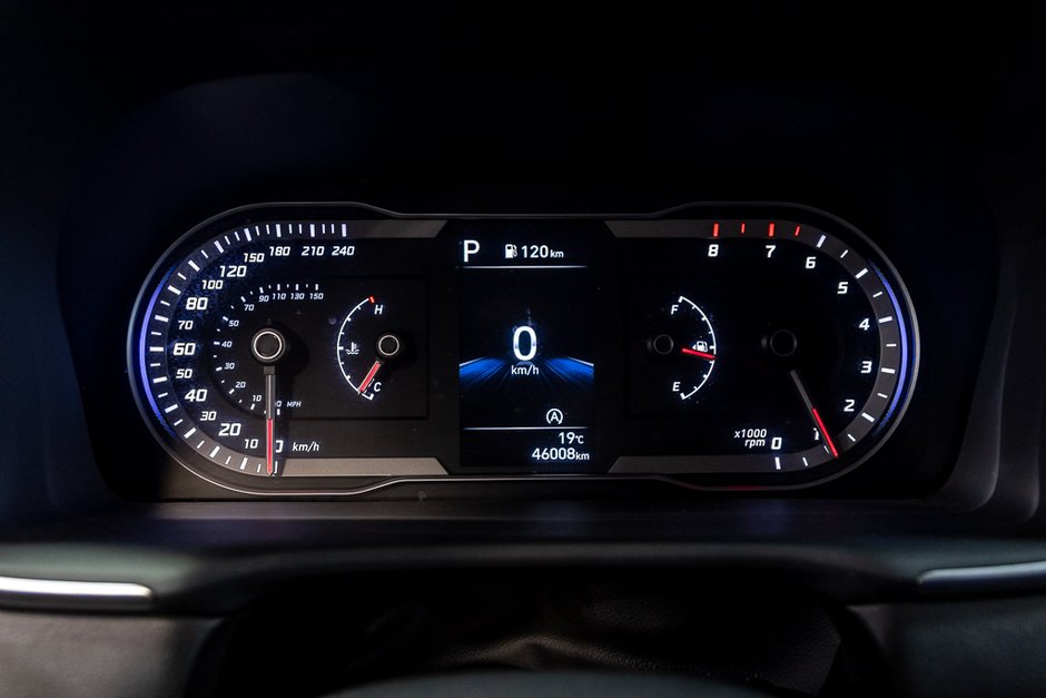 Hyundai Tucson ESSENTIEL CARPLAY CAMERA LANE ASSIST 2022-26