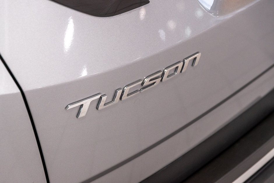 Hyundai Tucson ESSENTIEL CARPLAY CAMERA LANE ASSIST 2022-12