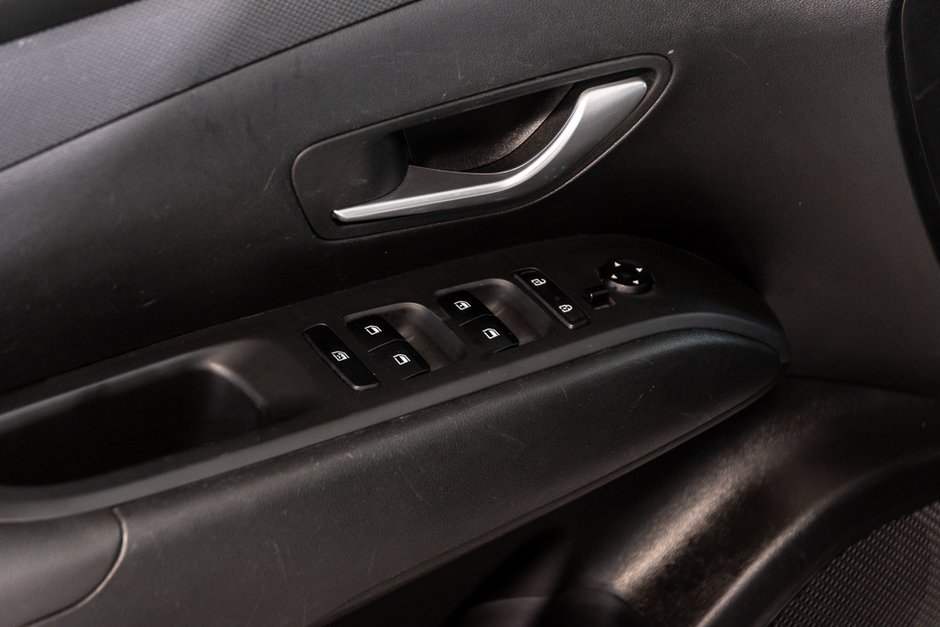 2022 Hyundai Tucson ESSENTIEL CARPLAY CAMERA LANE ASSIST-15