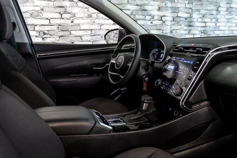 2022 Hyundai Tucson ESSENTIEL CARPLAY CAMERA LANE ASSIST-20