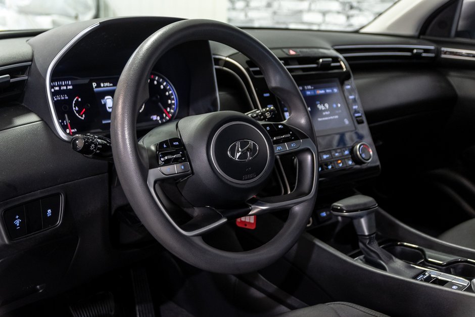 2022 Hyundai Tucson ESSENTIEL CARPLAY CAMERA LANE ASSIST-18