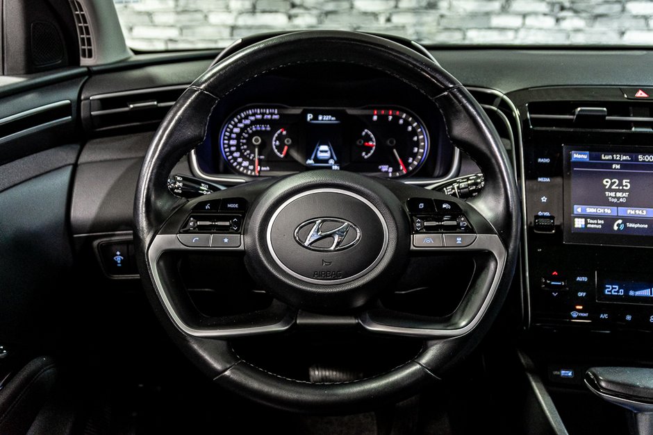 Hyundai Tucson PREFERRED TREND AWD TOIT PANORAMIQUE CUIR BLUELINK 2022-27