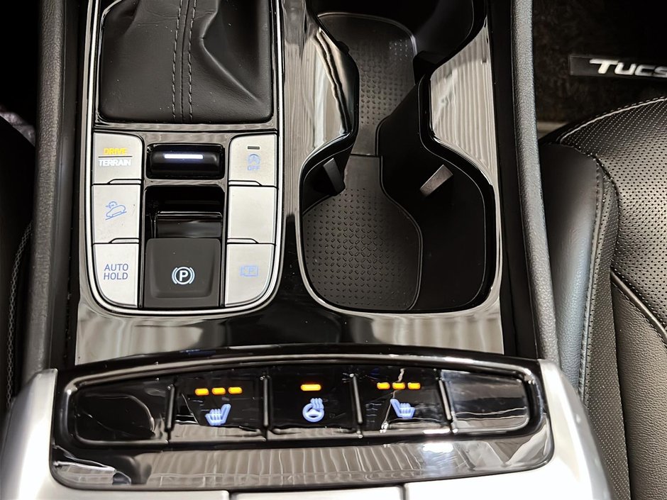 Hyundai Tucson PREFERRED TREND AWD TOIT PANORAMIQUE CUIR BLUELINK 2022-27