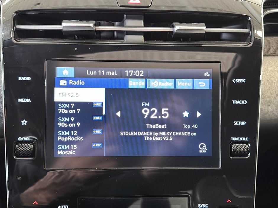 Hyundai Tucson PREFERRED TREND AWD TOIT PANORAMIQUE CUIR BLUELINK 2022-30