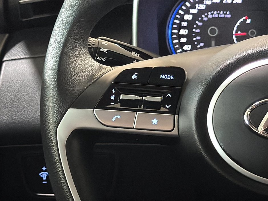 Hyundai Tucson ESSENTIAL AWD SIEGES CHAUFFANT CARPLAY CAMERA MAGS 2023-24