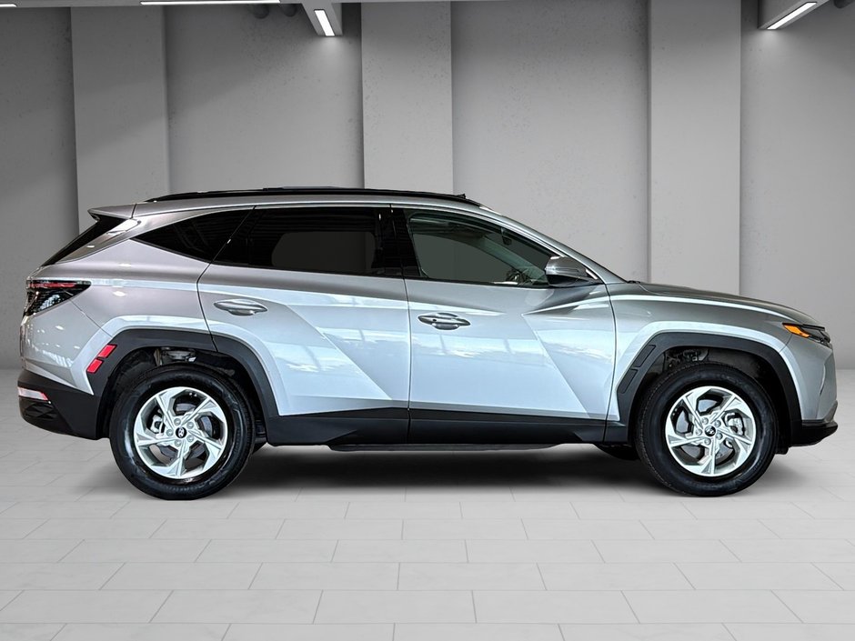 Hyundai Tucson PREFERRED TREND AWD TOIT PANORAMIQUE CUIR BLUELINK 2024-16