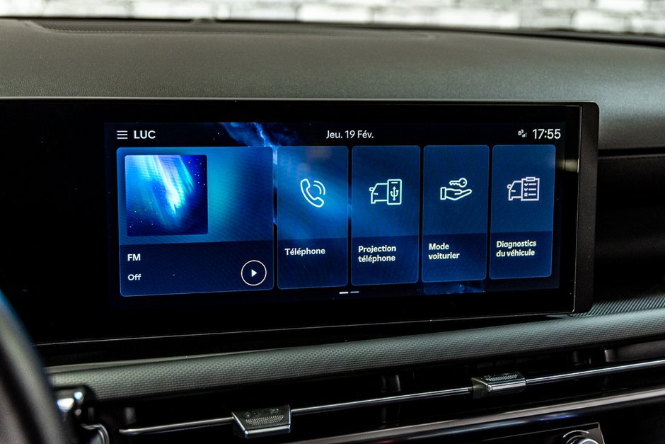 Hyundai Tucson PREFERRED AWD CARPLAY CAMERA KEYLESS MAGS 2025-26