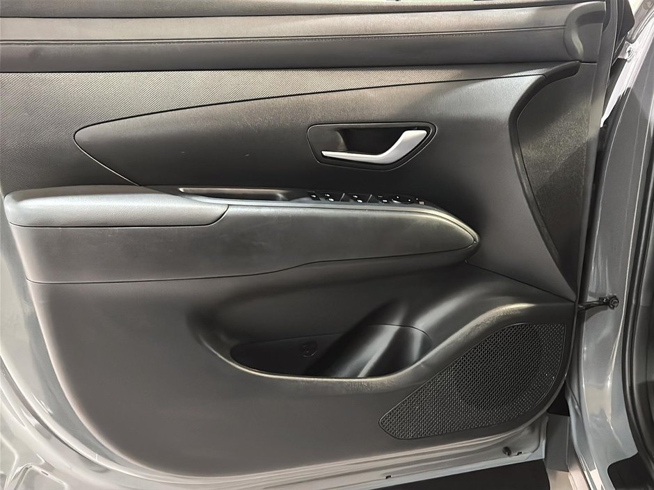 Hyundai Tucson PREFERRED AWD SIEGES CHAUFFANTS CAMERA CARPLAY 2025-16