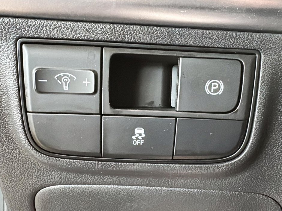 Hyundai Tucson PREFERRED AWD CARPLAY SIEGES CHAUFFANTS CAMERA 2025-35