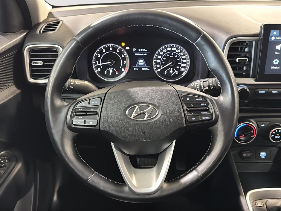 Hyundai Venue PREFERRED CAMERA CARPLAY SIEGES CHAUFFANTS MAGS 2021-28
