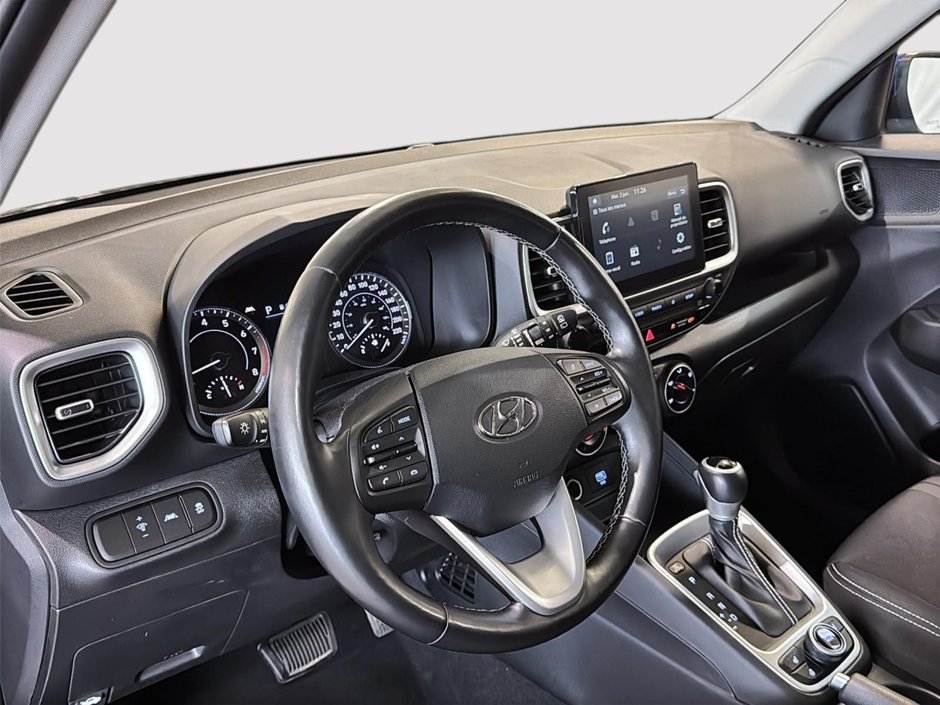 Hyundai Venue PREFERRED CAMERA CARPLAY SIEGES CHAUFFANTS MAGS 2021-2