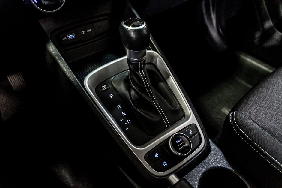 Hyundai Venue PREFERRED CARPLAY SIEGES&VOLANT CHAUFFANTS CAMERA 2022-30