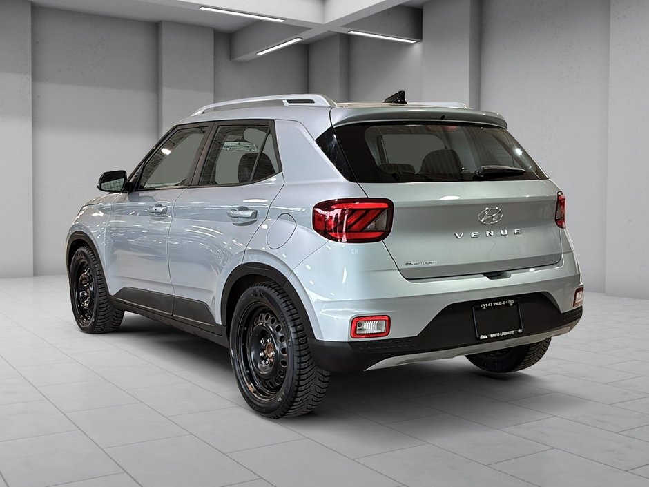 Hyundai Venue ULTIMATE TOIT BLUELINK CARPLAY CAMERA NAVI 2022-6