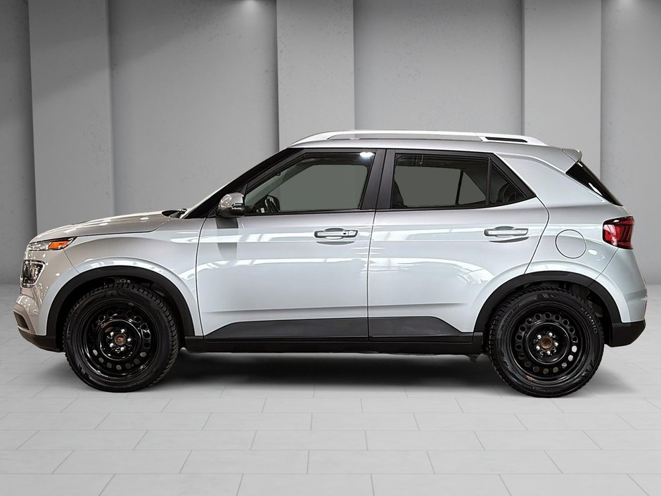 Hyundai Venue ULTIMATE TOIT BLUELINK CARPLAY CAMERA NAVI 2022-3