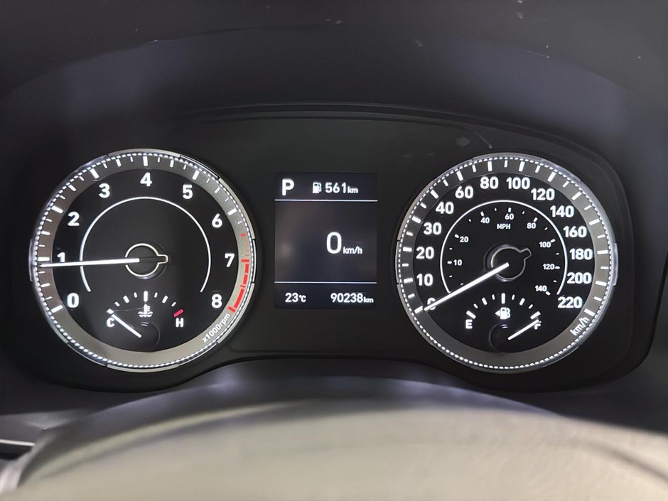 Hyundai Venue PREFERRED CAMERA CARPLAY SIEGES CHAUFFANTS MAGS 2022-30