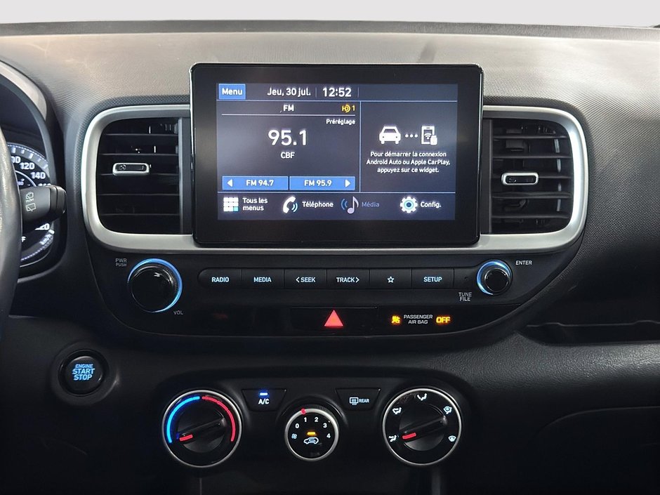 Hyundai Venue PREFERRED CAMERA CARPLAY SIEGES CHAUFFANTS MAGS 2022-20