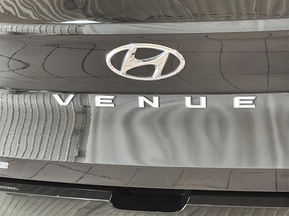 Hyundai Venue PREFERRED CAMERA CARPLAY SIEGES CHAUFFANTS MAGS 2022-11
